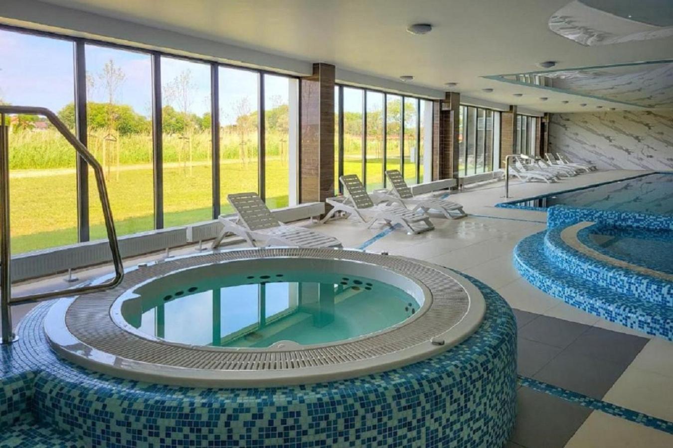 Exclusive Apartments Porta Mare Marina - Swimming Pool & Sauna By Renters Prestige Dziwnów エクステリア 写真